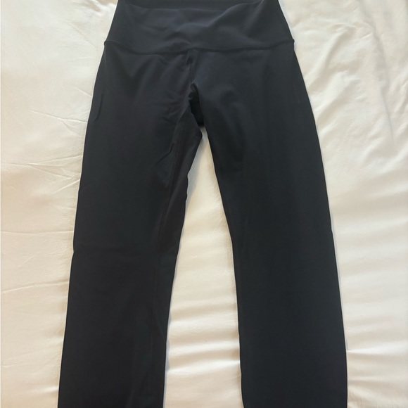 Lululemon Wunder Under Leggings - Picture 2 of 4